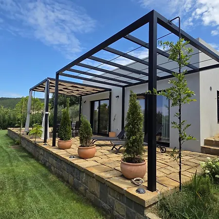House B 度假居 Dekani